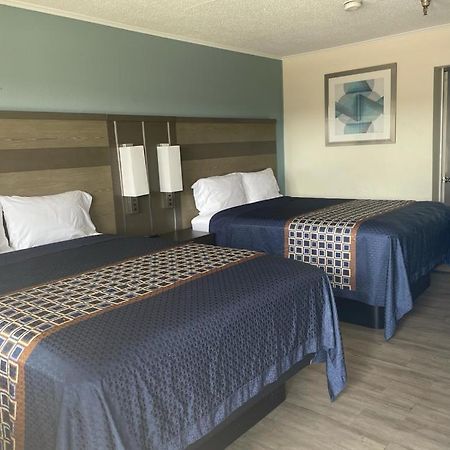 Executive Inn & Suites Beaumont Buitenkant foto